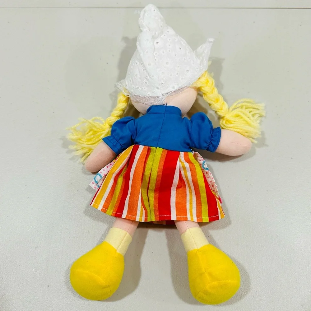 Holland Girl Dolls 12”‎ Excellent Used Condition